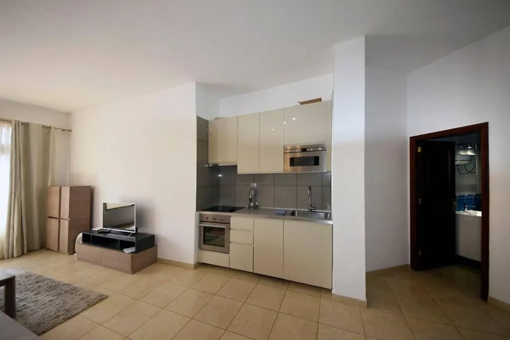 Beach Adeje Apartment Адехе Испания